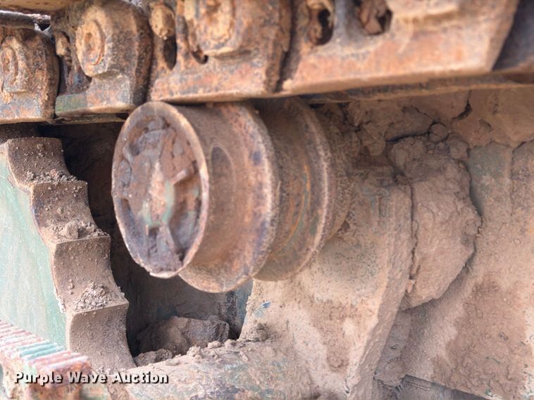 image for item EA7393 1988 Case MC1150E dozer