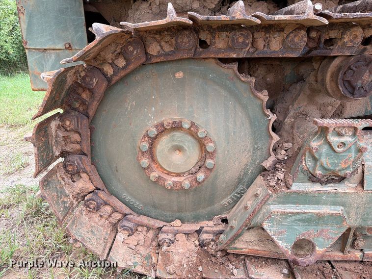 image for item EA7393 1988 Case MC1150E dozer