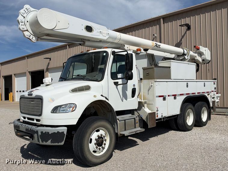 2016 Freightliner Business Class M2 bucket truck