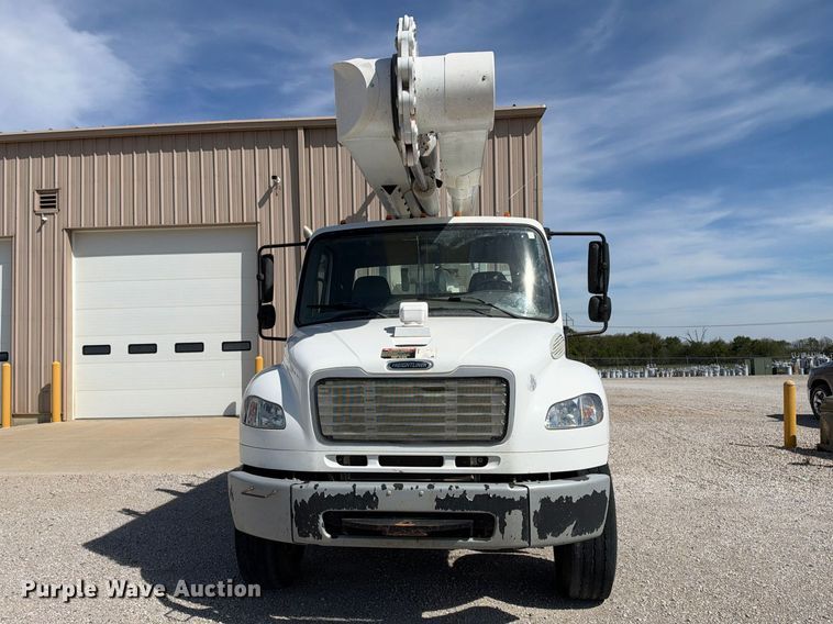 image for item EC4638 2016 Freightliner Business Class M2 bucket truck