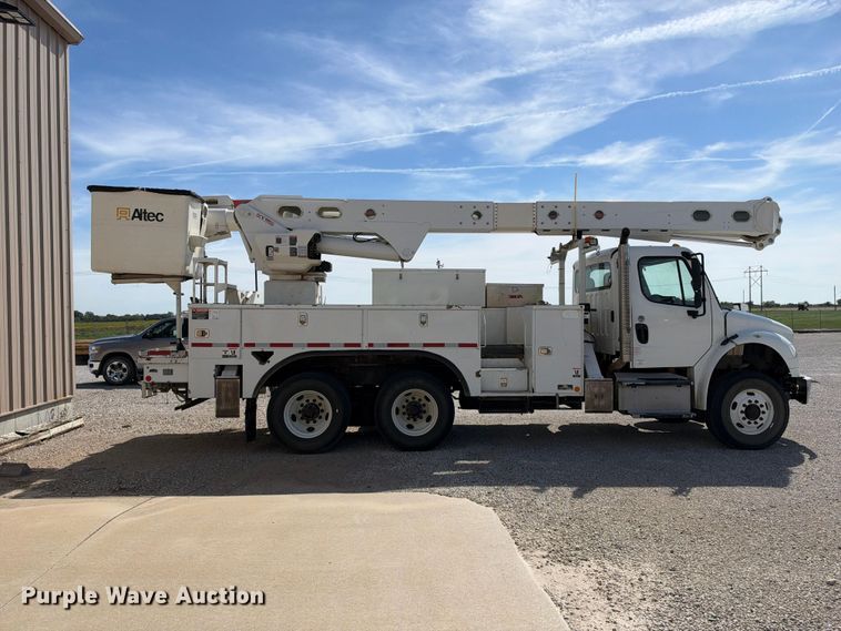 image for item EC4638 2016 Freightliner Business Class M2 bucket truck