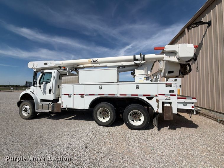 image for item EC4638 2016 Freightliner Business Class M2 bucket truck