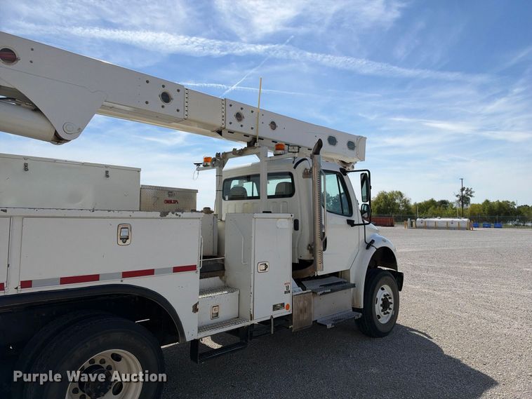 image for item EC4638 2016 Freightliner Business Class M2 bucket truck