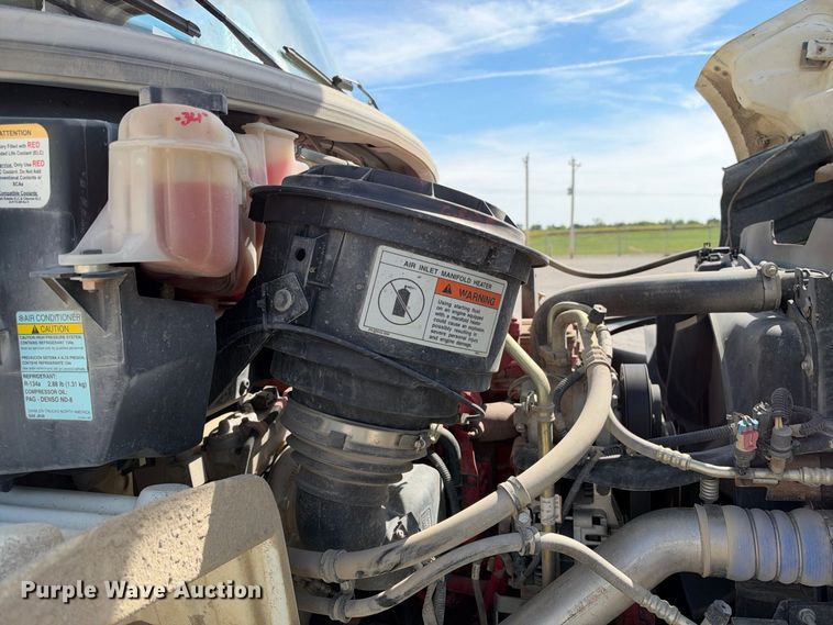 image for item EC4638 2016 Freightliner Business Class M2 bucket truck