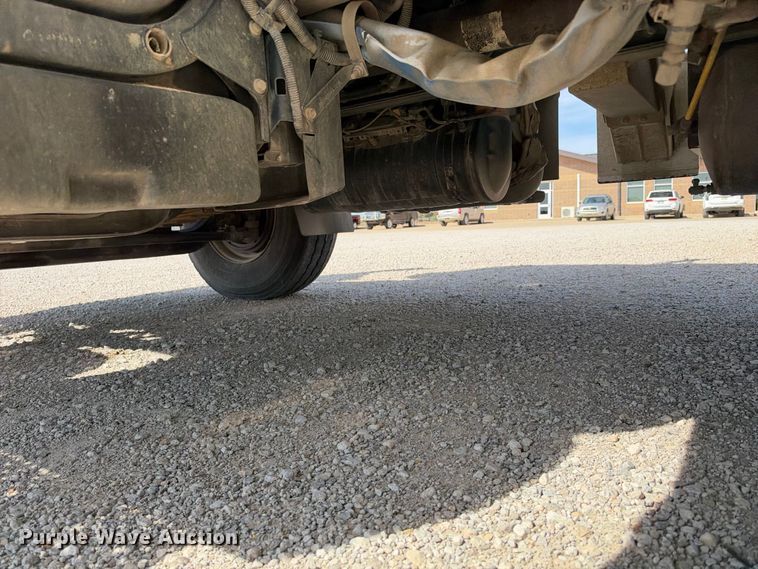 image for item EC4638 2016 Freightliner Business Class M2 bucket truck