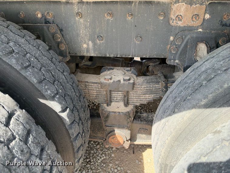 image for item EC4638 2016 Freightliner Business Class M2 bucket truck