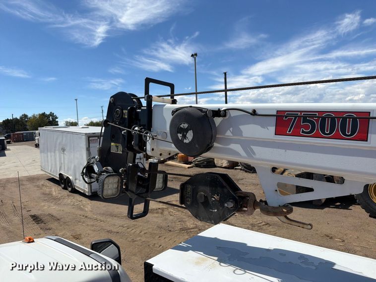 image for item ED0207 2017 Ford F550 Super Duty utility / service truck