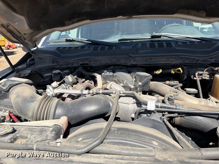 image for item ED0207 2017 Ford F550 Super Duty utility / service truck