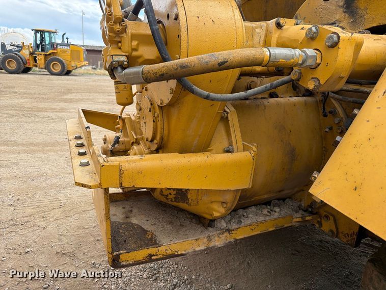 image for item ED0212 2012 Caterpillar 627G conventional scraper 