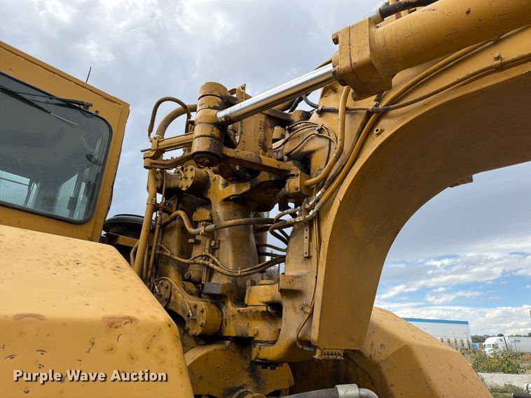 image for item ED0212 2012 Caterpillar 627G conventional scraper 