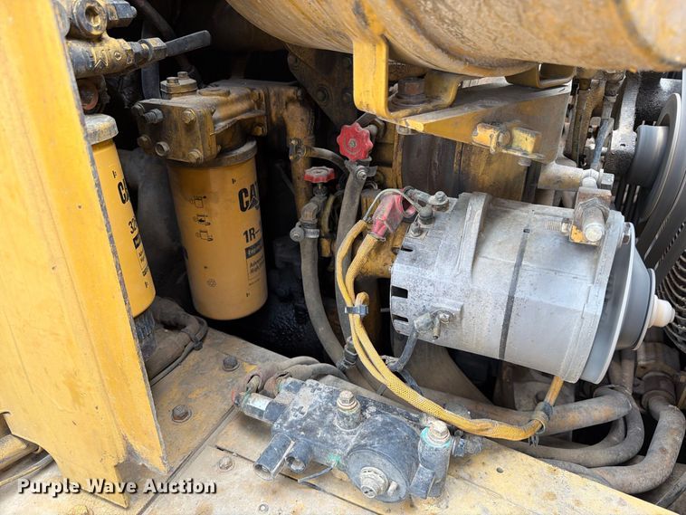 image for item ED0212 2012 Caterpillar 627G conventional scraper 