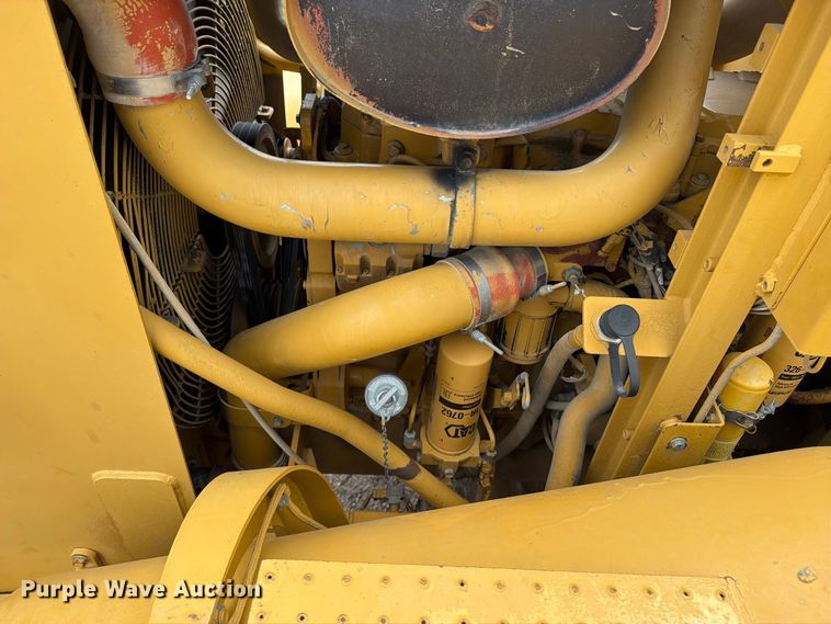 image for item ED0212 2012 Caterpillar 627G conventional scraper 
