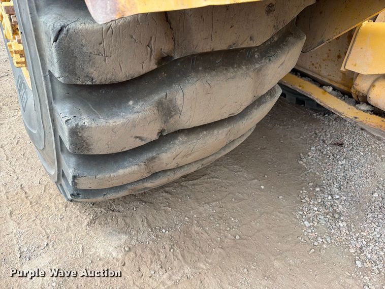image for item ED0212 2012 Caterpillar 627G conventional scraper 