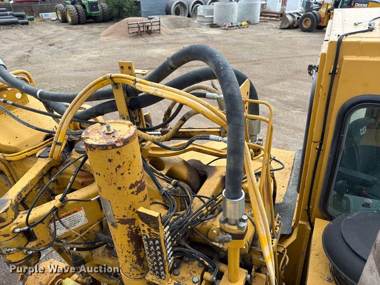 image for item ED0213 2012 Caterpillar 627G conventional scraper 