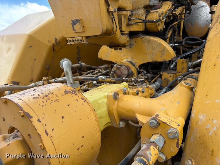image for item ED0213 2012 Caterpillar 627G conventional scraper 