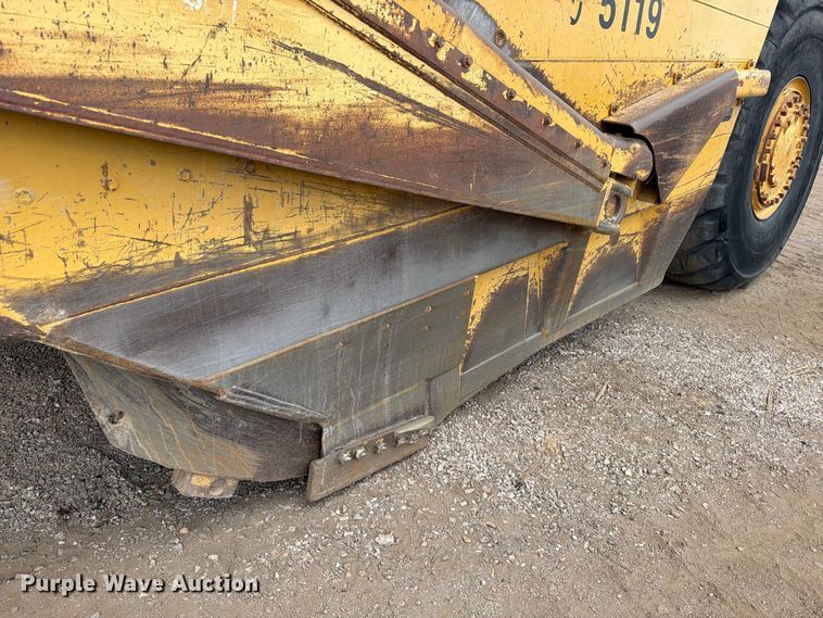 image for item ED0213 2012 Caterpillar 627G conventional scraper 
