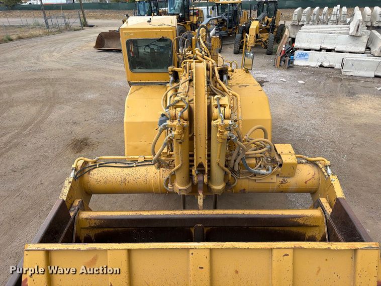 image for item ED0213 2012 Caterpillar 627G conventional scraper 