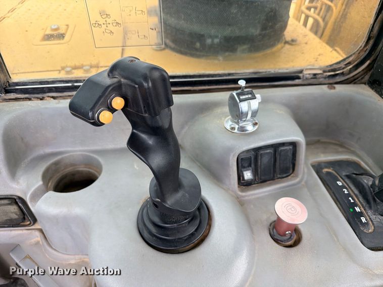 image for item ED0213 2012 Caterpillar 627G conventional scraper 