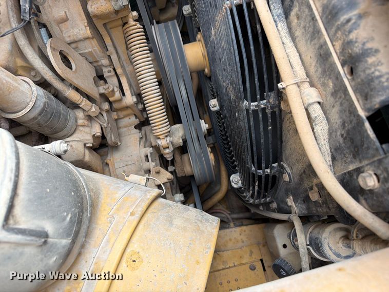 image for item ED0213 2012 Caterpillar 627G conventional scraper 