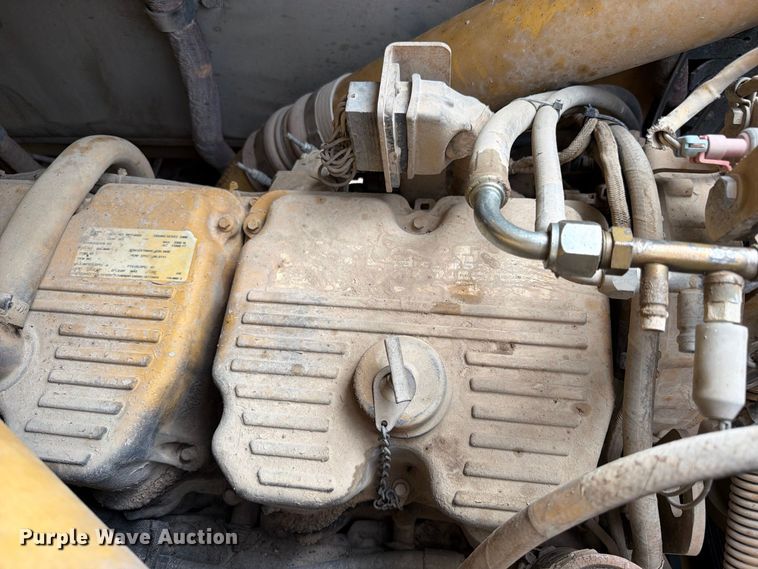 image for item ED0213 2012 Caterpillar 627G conventional scraper 