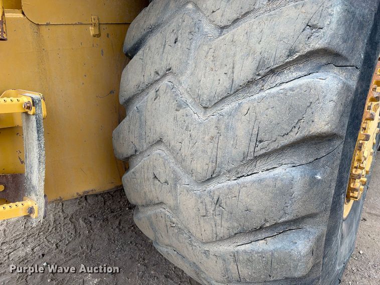 image for item ED0213 2012 Caterpillar 627G conventional scraper 