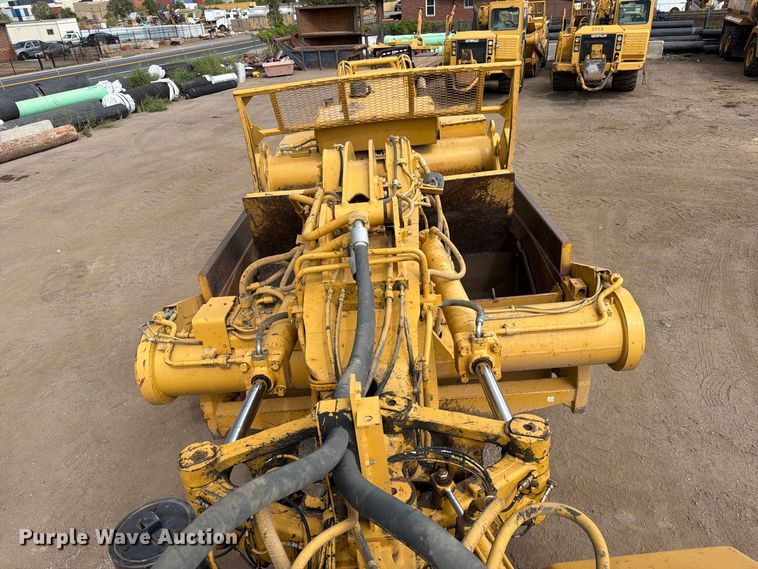 image for item ED0214 2006 Caterpillar 627G conventional scraper 