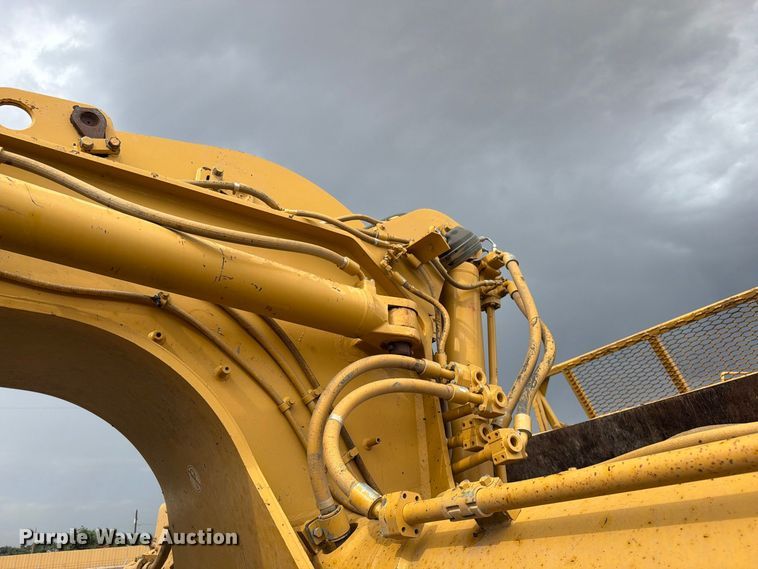 image for item ED0214 2006 Caterpillar 627G conventional scraper 