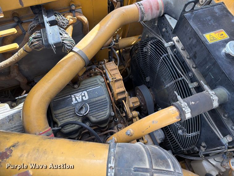 image for item ED0214 2006 Caterpillar 627G conventional scraper 