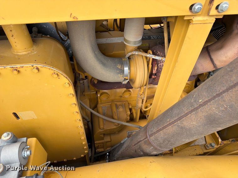 image for item ED0214 2006 Caterpillar 627G conventional scraper 