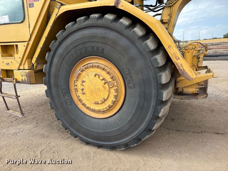 image for item ED0214 2006 Caterpillar 627G conventional scraper 