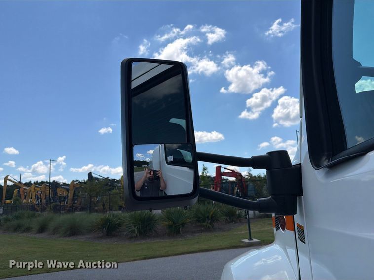 image for item EF1349 2025 Peterbilt 548 water truck
