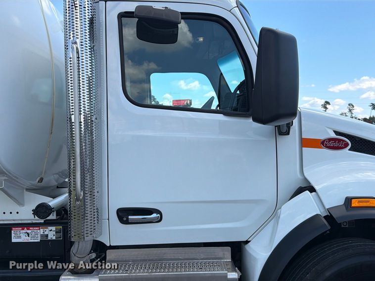 image for item EF1349 2025 Peterbilt 548 water truck