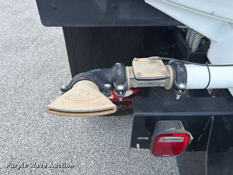 image for item EF1349 2025 Peterbilt 548 water truck