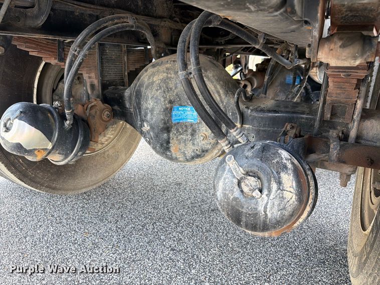 image for item EF1349 2025 Peterbilt 548 water truck