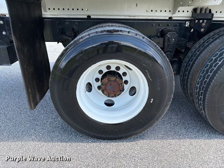 image for item EF1349 2025 Peterbilt 548 water truck