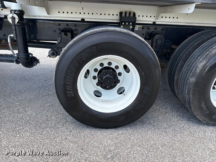image for item EF1349 2025 Peterbilt 548 water truck