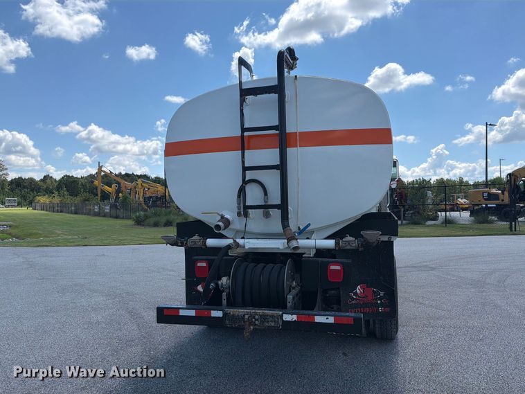 image for item EF1350 2020 Mack Granite water truck