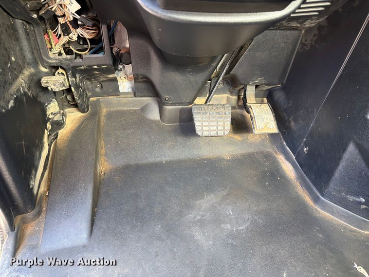 image for item EF1350 2020 Mack Granite water truck