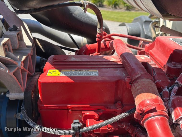 image for item EF1350 2020 Mack Granite water truck
