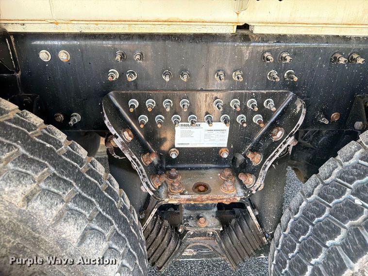 image for item EF1350 2020 Mack Granite water truck