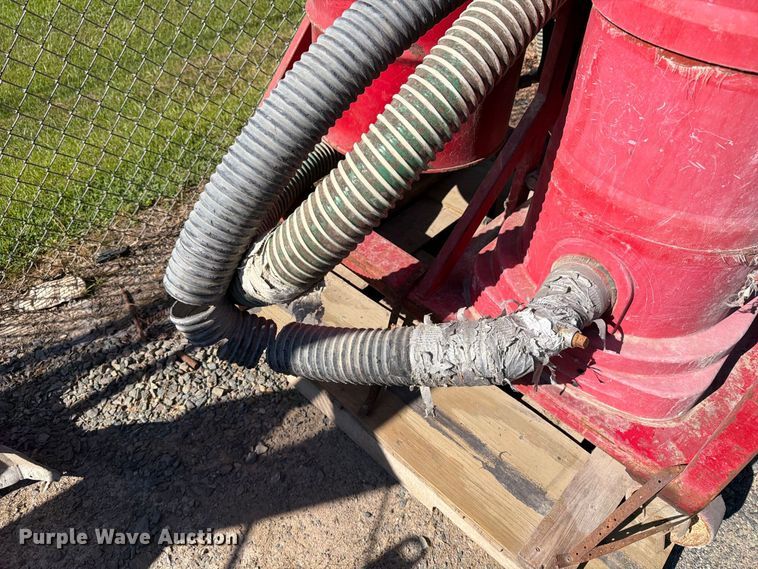 image for item EF1393 Soff Vac saw cut vac system