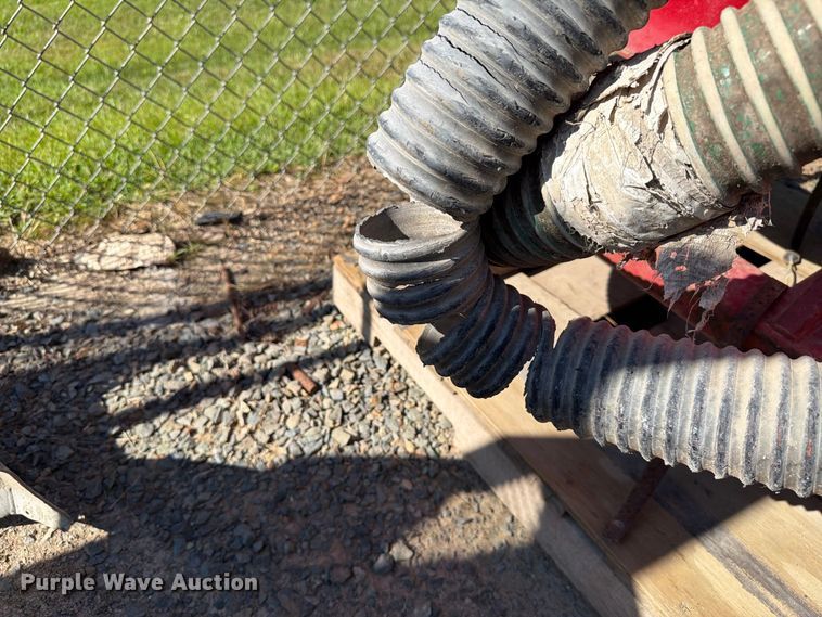 image for item EF1393 Soff Vac saw cut vac system