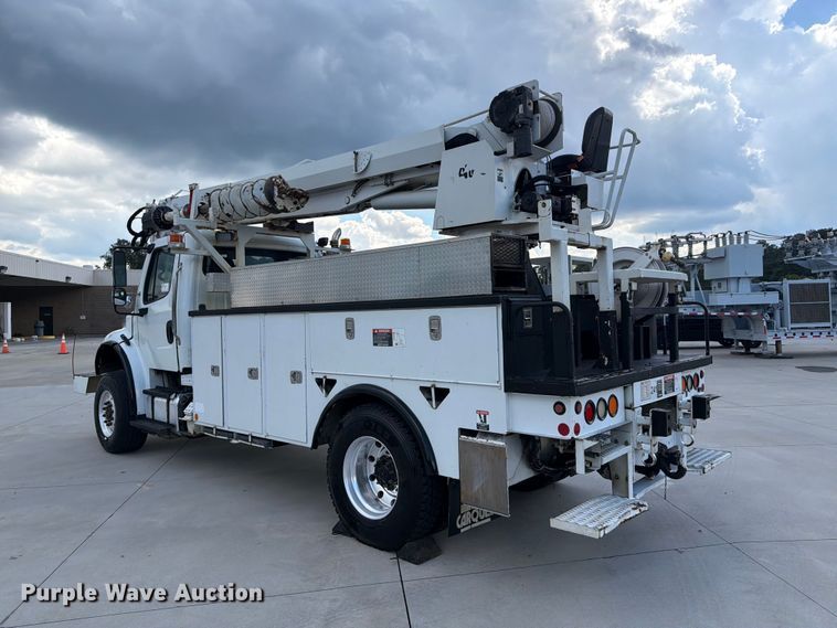 image for item EF1399 2013 Freightliner Business Class M2 digger derrick truck