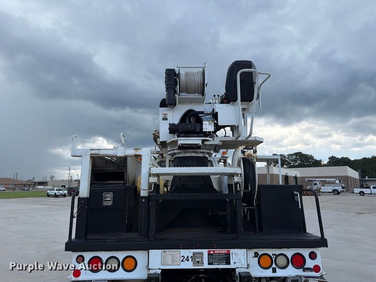 image for item EF1399 2013 Freightliner Business Class M2 digger derrick truck