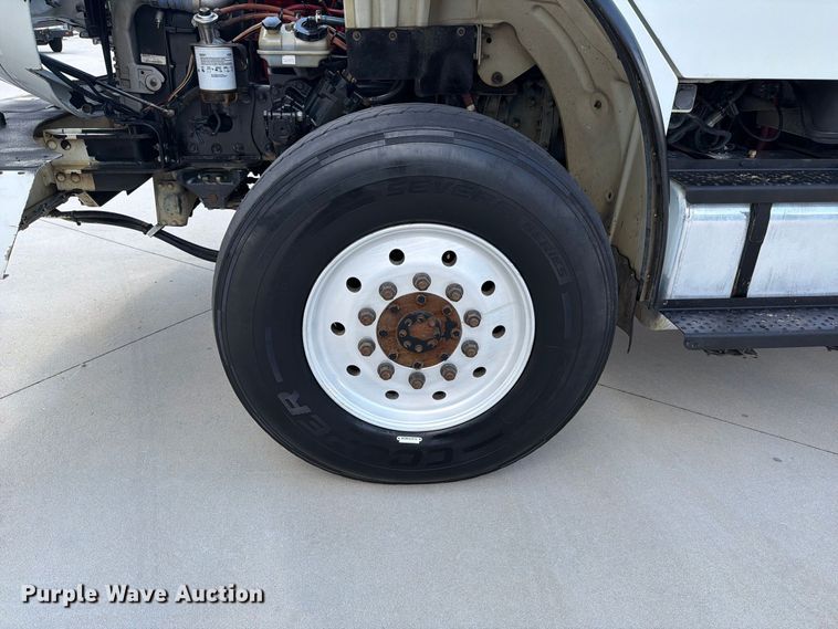 image for item EF1399 2013 Freightliner Business Class M2 digger derrick truck