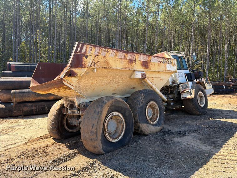 image for item EF1401 2001 TEREX TA25 articulated haul truck