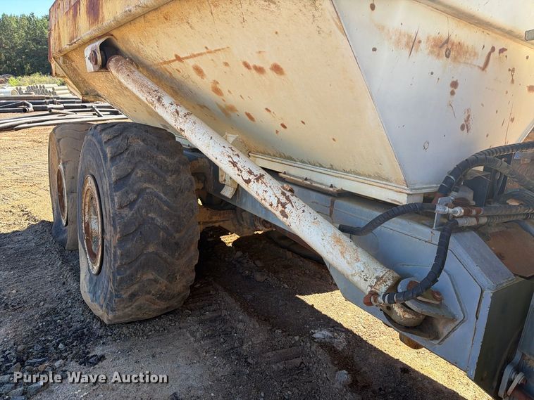 image for item EF1401 2001 TEREX TA25 articulated haul truck