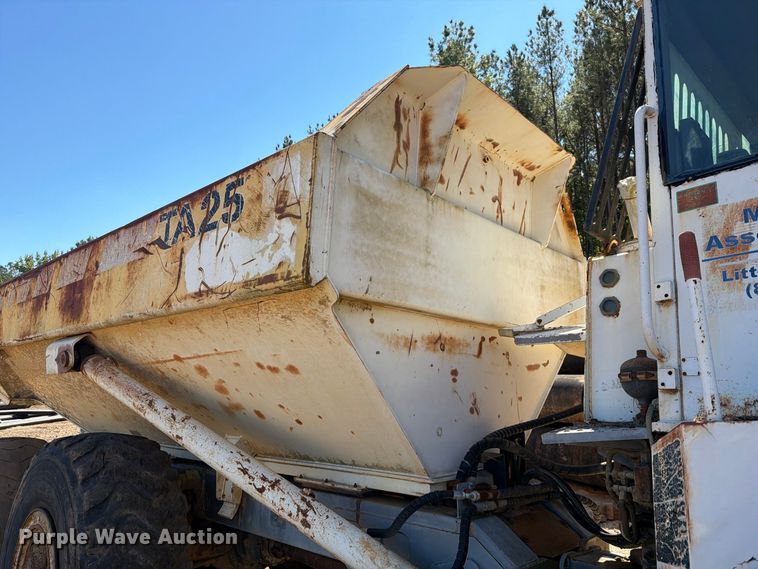 image for item EF1401 2001 TEREX TA25 articulated haul truck
