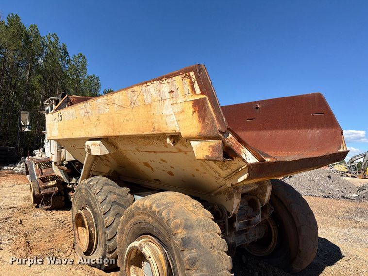 image for item EF1401 2001 TEREX TA25 articulated haul truck