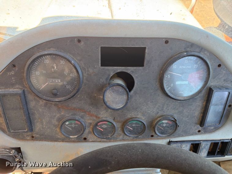 image for item EF1401 2001 TEREX TA25 articulated haul truck